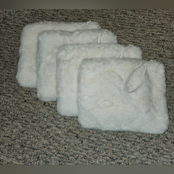 NWT WHITE FAUX FUR ACCESSORY BAG. COSMETIC BAG. LINGERIE BAG. BRIDAL GIFT. - Picture 6 of 7